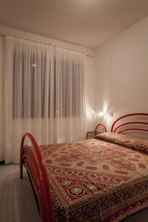 Appart Hotel Residence Villasimius Extérieur photo