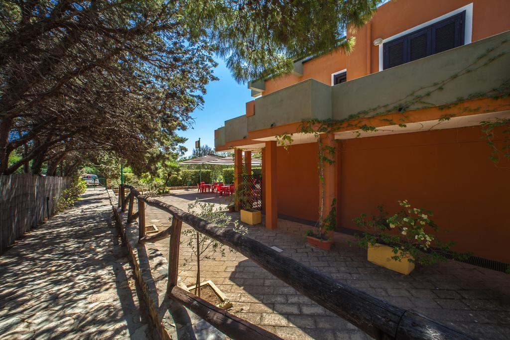 Appart Hotel Residence Villasimius Extérieur photo